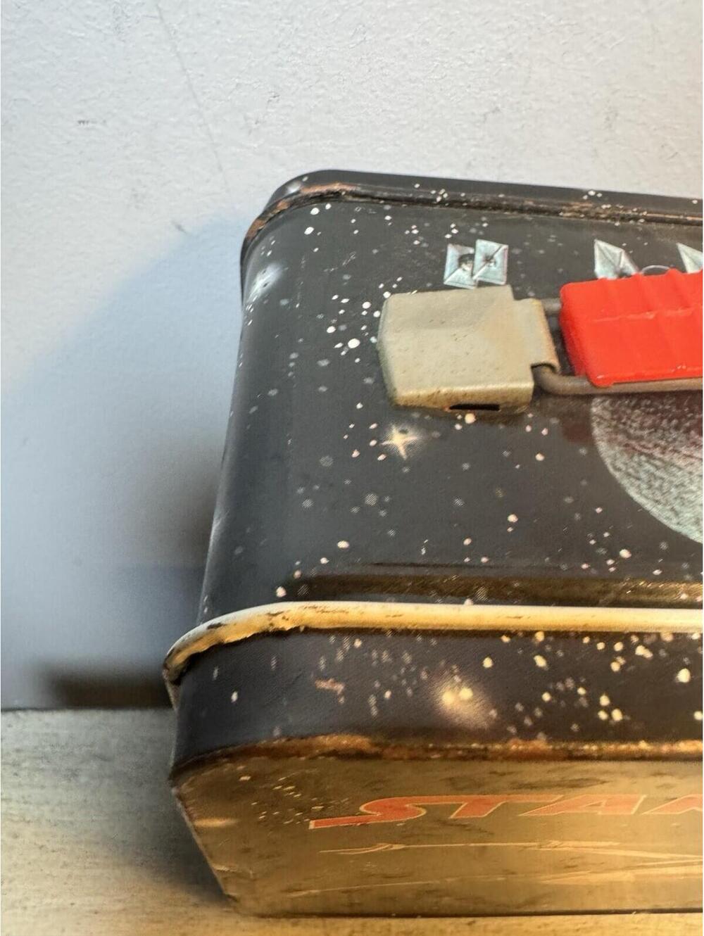 Vintage 1977 Star Wars Thermos Metal Lunch Box No Thermos X-Wing TIE Fighter - Picture 3 of 10